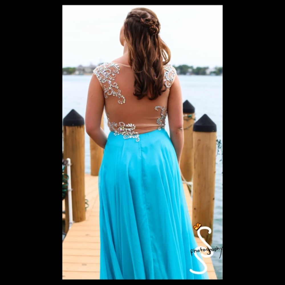 Prom dress